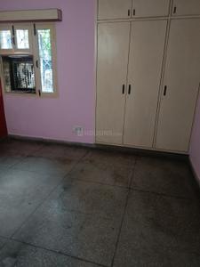 Bedroom Image of 1100 Sq.ft 2 BHK Apartment / Flat for rent in Brothers Apartment, Patparganj New Delhi for Rs. 31000