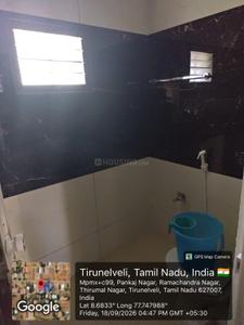 Bathroom Image of 1000 Sq.ft 2.5 BHK Apartment / Flat for rent in Thirumal Nagar Tirunelveli for Rs. 15000