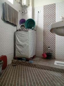 Common Bathroom Image of 600 Sq.ft 1 BHK Apartment / Flat for sale in Sarkhej Ahmedabad for Rs. 2000000