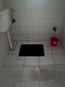 Bathroom Image of 1020 Sq.ft 2 BHK Apartment / Flat for rent in Padamji Place Complex, Sadar Bazaar Pune for Rs. 40000