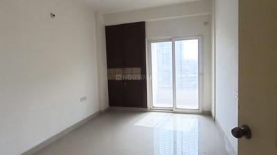 Bedroom Image of 1200 Sq.ft 2 BHK Apartment / Flat for rent in KGR Popular, Paharia Varanasi for Rs. 18000