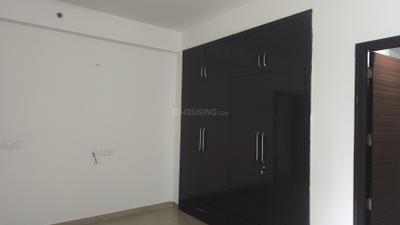 Bedroom Image of 1695 Sq.ft 3.5 BHK Apartment / Flat for sale in Gulshan Ikebana, Sector 143 Noida for Rs. 24000000
