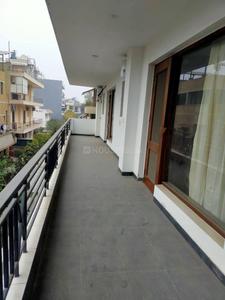 Balcony Image of 3700 Sq.ft 4 BHK Builder Floor for rent in Palam Vihar Gurgaon for Rs. 70000