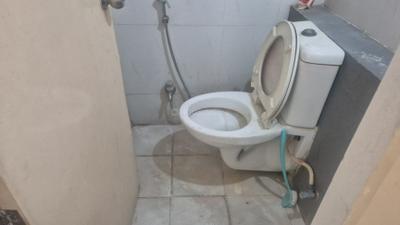 Bathroom Image of 550 Sq.ft 1 BHK Apartment / Flat for rent in Godrej Horizon, Mohammed Wadi Pune for Rs. 14000