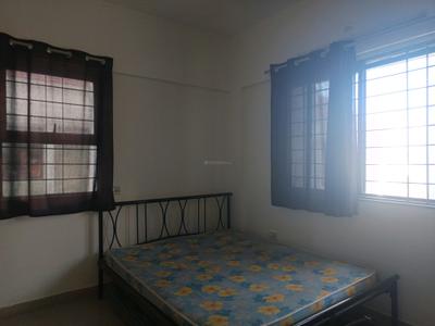 Bedroom Image of 920 Sq.ft 2 BHK Apartment / Flat for rent in Magarpatta Iris, Magarpatta City Pune for Rs. 38000