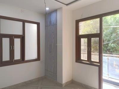 Bedroom Image of 750 Sq.ft 3 BHK Builder Floor for sale in Property Mart Floors, Sector 24 Rohini New Delhi for Rs. 8000000
