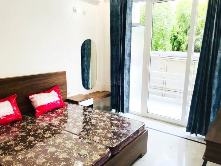 Sector 27 Bedroom 1