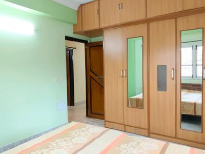 Bedroom Image of 1200 Sq.ft 2 BHK Apartment / Flat for rent in Kalighat Kolkata for Rs. 45000