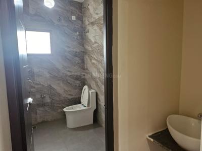 Bathroom Image of 1200 Sq.ft 2 BHK Independent House for rent in Kamaraj Nagar Tiruchirappalli for Rs. 16000