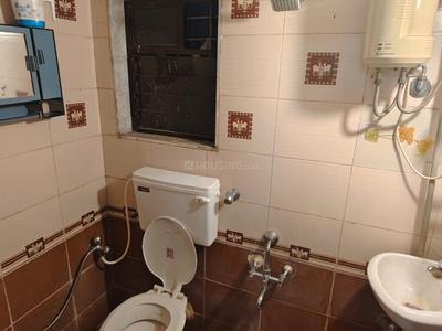 Bathroom Image of 1700 Sq.ft 3 BHK Apartment / Flat for rent in Hariom Heritage, Kharghar Navi Mumbai for Rs. 55000