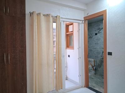 Bedroom Image of 1050 Sq.ft 2 BHK Apartment / Flat for sale in Sector 104 Noida for Rs. 4499999