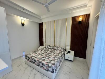 Bedroom Image of 700 Sq.ft 1 RK Apartment / Flat for rent in Purvanchal Royal City Phase 2, Chi V Greater Noida for Rs. 27500