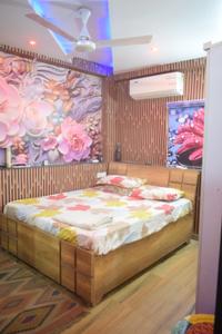 Bedroom Image of 1600 Sq.ft 4 BHK Independent House for rent in Vastrapur Ahmedabad for Rs. 80000