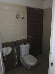 Bathroom Image of 2350 Sq.ft 3 BHK Apartment / Flat for rent in Stellar Jeevan, Noida Extension Greater Noida for Rs. 23000