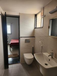 Bathroom Image of 450 Sq.ft 1 BHK Apartment / Flat for rent in Katpadi Vellore for Rs. 14000