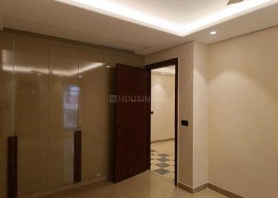 Bedroom Image of 2200 Sq.ft 3 BHK Builder Floor for rent in Greater Kailash New Delhi for Rs. 185000