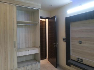 Bedroom Image of 800 Sq.ft 2 BHK Builder Floor for sale in Vikaspuri New Delhi for Rs. 12000000