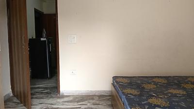 Bedroom Image of 550 Sq.ft 1 BHK Builder Floor for rent in Patel Nagar Gurgaon for Rs. 20000