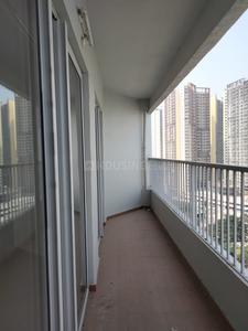 Balcony Image of 950 Sq.ft 2 BHK Apartment / Flat for sale in Amanora Future Towers, Hadapsar Pune for Rs. 13000000