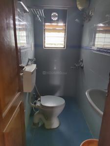 Bathroom Image of 1500 Sq.ft 3 BHK Apartment / Flat for rent in Worli Mumbai for Rs. 220000