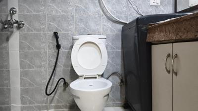 Image of 1040 Sq.ft 2 BHK Apartment / Flat for rent in Logix Blossom Greens, Sector 143, Noida for Rs. 44000