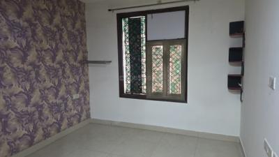 Bedroom Image of 915 Sq.ft 3 BHK Builder Floor for rent in Palam New Delhi for Rs. 21500