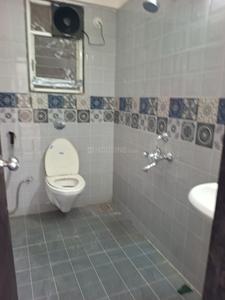 Bathroom Image of 1500 Sq.ft 3 BHK Apartment / Flat for rent in Ashtekar Silver Oak, Katraj Pune for Rs. 30000