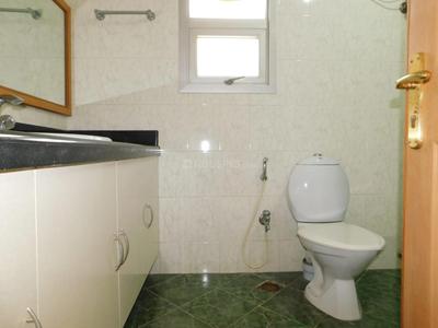 Bathroom Image of 2106 Sq.ft 3 BHK Duplex for rent in Sobha Malachite, Jakkur Bengaluru for Rs. 125000