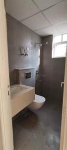 Bathroom Image of 990 Sq.ft 2 BHK Apartment / Flat for sale in Signatureglobal City 37D 1, Sector 37D Gurgaon for Rs. 14000000