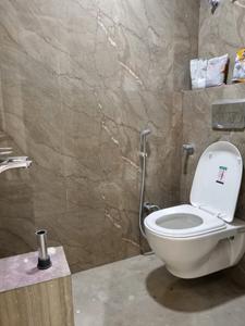 Common Bathroom Image of 1100 Sq.ft 3 BHK Builder Floor for sale in Janakpuri New Delhi for Rs. 17000000