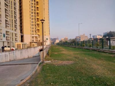 Image of 1972 Sq.ft 3 BHK Apartment / Flat for sale in Jaypee Kensington Heights, Sector 133, Noida for Rs. 18500000