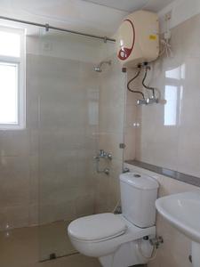 Common Bathroom Image of 1550 Sq.ft 3 BHK Apartment / Flat for sale in Emaar Gurgaon Greens, Sector 102 Gurgaon for Rs. 19500000