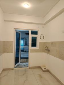 Kitchen Image of 1640 Sq.ft 3 BHK Apartment / Flat for sale in Panchsheel Prime 390 Phase 3, Shastri Nagar Ghaziabad for Rs. 13500000