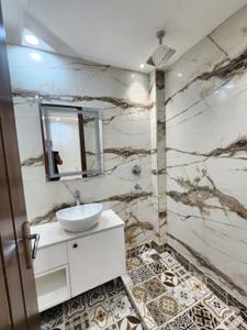 Bathroom Image of 1450 Sq.ft 2 BHK Builder Floor for rent in Tagore Garden Extension New Delhi for Rs. 34000