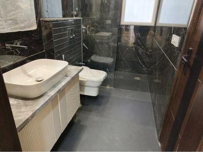 Bathroom Image of 1890 Sq.ft 3 BHK Builder Floor for sale in Mansarover Garden New Delhi for Rs. 36000000