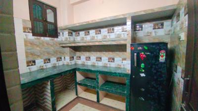 Kitchen Image of 1000 Sq.ft 2 BHK Independent House for rent in Lehertara Industrial Estate Varanasi for Rs. 18000