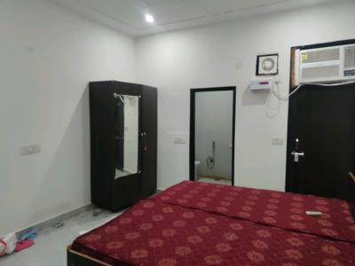 Bedroom Image of 220 Sq.ft 1 RK Builder Floor for rent in Sector 67 Gurgaon for Rs. 12500