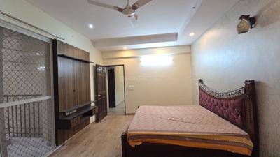 Bedroom Image of 1428 Sq.ft 3.5 BHK Apartment / Flat for sale in Prateek Grand City, Siddharth Vihar Ghaziabad for Rs. 17800000