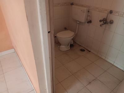 Bathroom Image of 1300 Sq.ft 3 BHK Apartment / Flat for rent in Khushbu Soham Residency A Wing, Pimple Gurav Pune for Rs. 30000