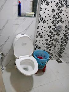 Common Bathroom Image of 510 Sq.ft 1 BHK Apartment / Flat for rent in Ajmera Greenfinity Wing C And D, Wadala Mumbai for Rs. 56000