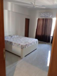 Bedroom Image of 2512 Sq.ft 3 BHK Apartment / Flat for sale in Adani Archway, Jagatpur Ahmedabad for Rs. 16000000