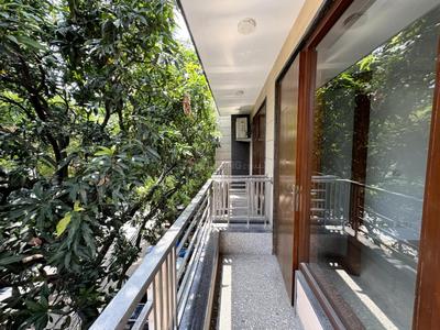 Balcony Image of 1800 Sq.ft 3 BHK Builder Floor for rent in Green Park New Delhi for Rs. 120000