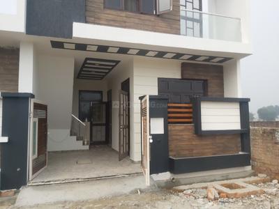 Image of 950 Sq.ft 2 BHK Independent House for rent in Raipur, Lucknow for Rs. 11500