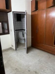 Bedroom Image of 750 Sq.ft 2 BHK Builder Floor for rent in Arjun Nagar New Delhi for Rs. 28000