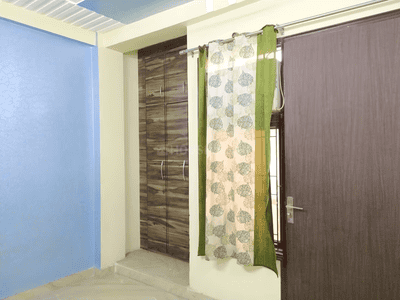Image of 500 Sq.ft 1 BHK Builder Floor for rent in Shahdara, New Delhi for Rs. 10600
