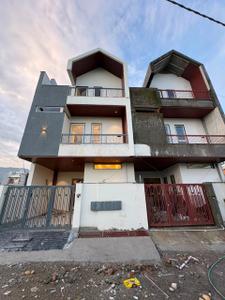 Image of 1050 Sq.ft 3.5 BHK Duplex for sale in Sahastradhara Road, Dehradun for Rs. 15000000