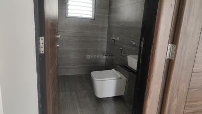 Image of 978 Sq.ft 2 BHK Apartment / Flat for sale in Pashan, Pune for Rs. 10000000