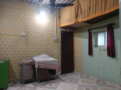Bedroom Image of 900 Sq.ft 1 RK Independent House for rent in Kamathe Mala Pune for Rs. 11000