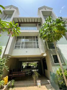 Image of 3000 Sq.ft 4 BHK Villa for rent in Sola, Ahmedabad for Rs. 42000