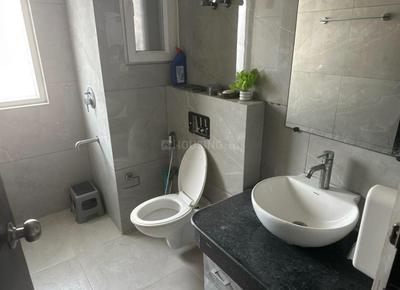 Bathroom Image of 1600 Sq.ft 4.5 BHK Duplex for sale in Sector 30 Faridabad for Rs. 37500000